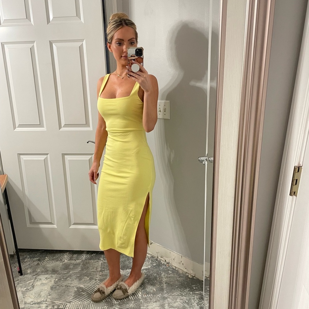 Yellow Bodycon Square Neck Tank Midi Dress - Picture 5 of 12